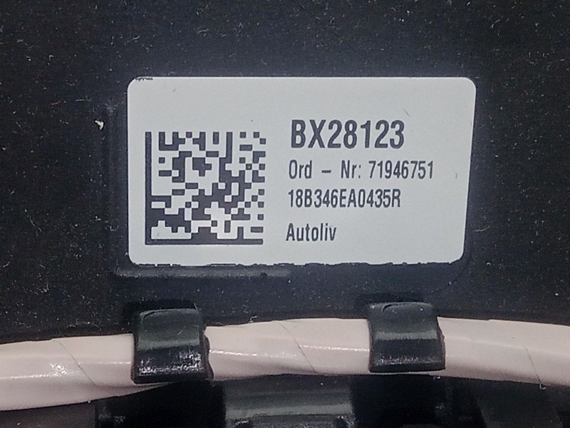 Recambio de volante para bmw 5 (g30, f90) 520 d referencia OEM IAM 71946751-BX28123-18B346EA0435R NEGRO CUERO