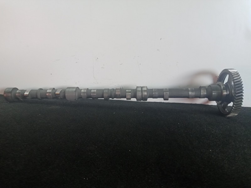 Recambio de arbol de levas para nissan atleon 6.0 td - 210 (130) referencia OEM IAM 026C-1302493700  