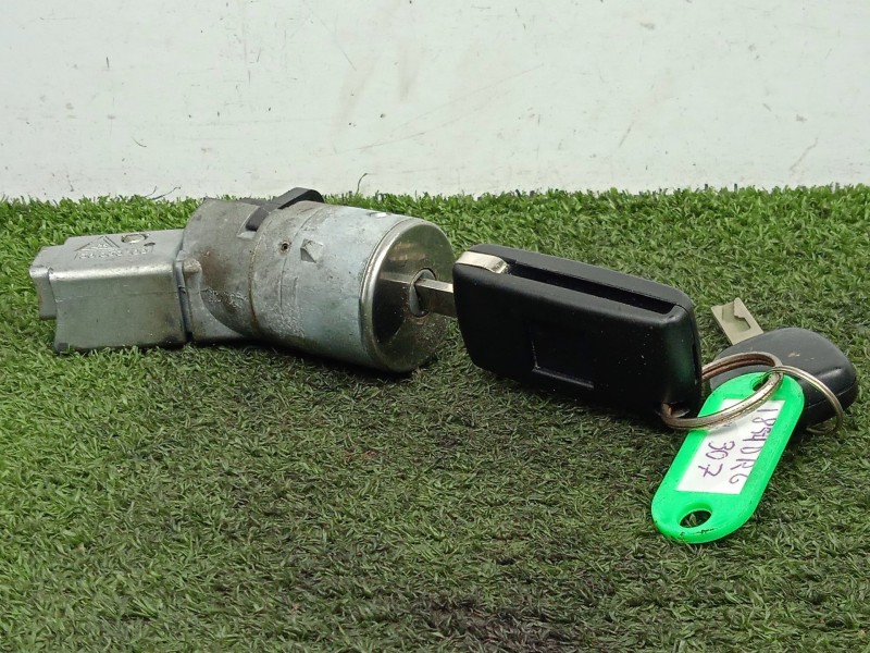 Recambio de conmutador de arranque para peugeot 307 (3a/c) 1.6 16v referencia OEM IAM SINREFERENCIA  3.PINES