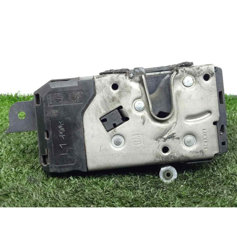 Recambio de cerradura puerta delantera izquierda para opel zafira b 1.9 cdti referencia OEM IAM 13210748 4.PINES 