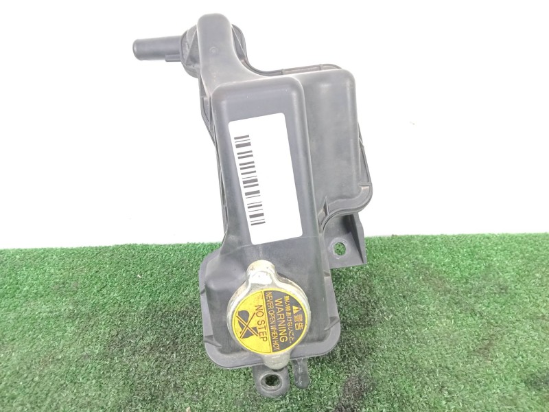 Recambio de deposito expansion para fuso (mitsubishi) canter 7c18 referencia OEM IAM SINREFERENCIA  RADIADOR