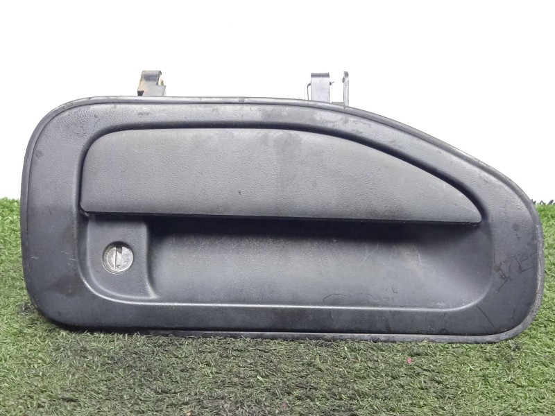 Recambio de maneta exterior delantera derecha para fuso (mitsubishi) canter 7c18 referencia OEM IAM SINREFERENCIA  