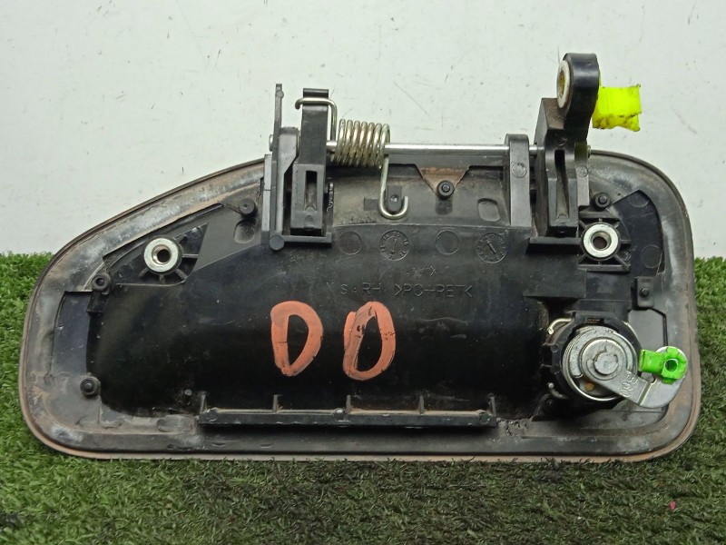 Recambio de maneta exterior delantera derecha para fuso (mitsubishi) canter 7c18 referencia OEM IAM SINREFERENCIA  