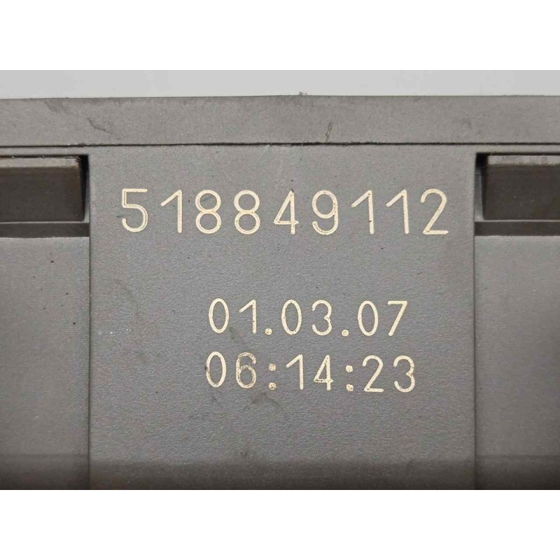 Recambio de caja reles / fusibles para volvo fl xxx 7.2 diesel referencia OEM IAM 5010590677-518849112  