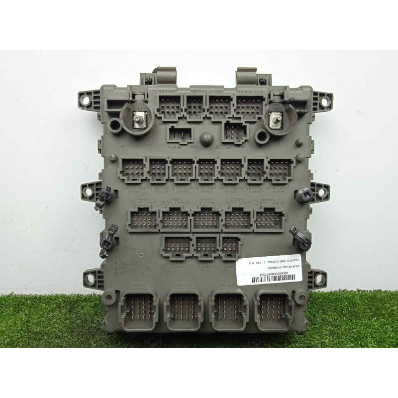 Recambio de caja reles / fusibles para volvo fl xxx 7.2 diesel referencia OEM IAM 5010590677-518849112  
