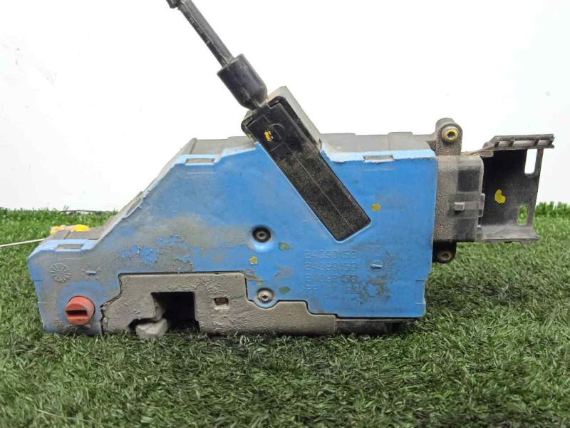 Recambio de cerradura puerta trasera izquierda para peugeot 207 1.6 16v hdi referencia OEM IAM 24089158 6.PINES 