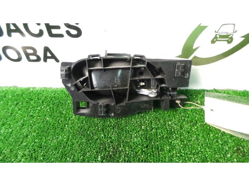 Recambio de maneta interior delantera izquierda para peugeot 207 1.4 hdi referencia OEM IAM 96802456VV GRIS 