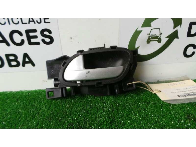 Recambio de maneta interior trasera izquierda para peugeot 207 1.4 hdi referencia OEM IAM 96802456VV GRIS 