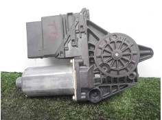 Recambio de motor elevalunas trasero derecho para volkswagen passat berlina (3b3) 1.9 tdi referencia OEM IAM 105407301-013082169