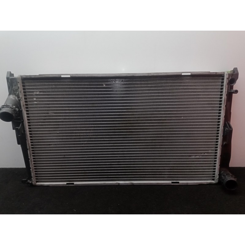 Recambio de radiador agua para bmw serie 1 berlina (e81/e87) 2.0 turbodiesel cat referencia OEM IAM 11074810  