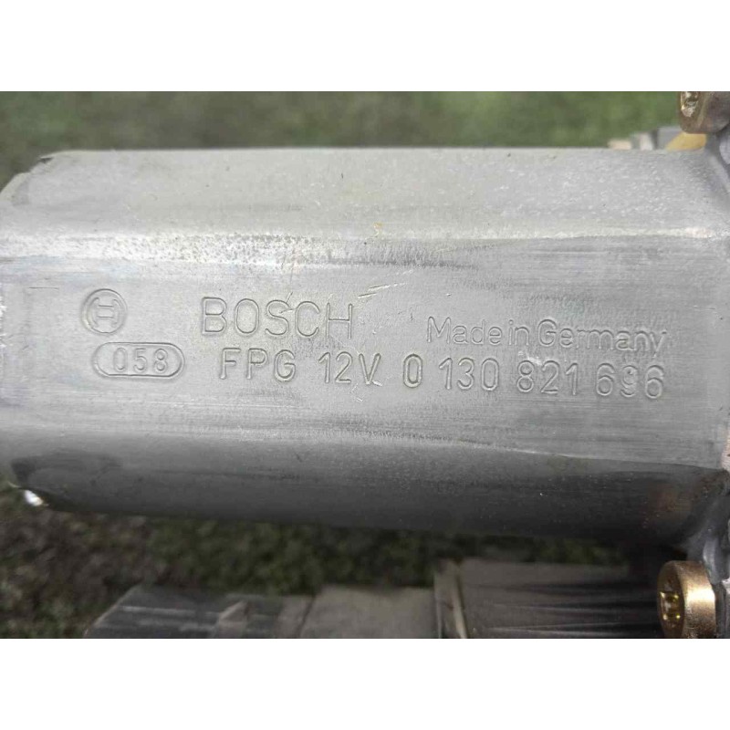 Recambio de motor elevalunas trasero derecho para volkswagen passat berlina (3b3) 1.9 tdi referencia OEM IAM 105407301-013082169