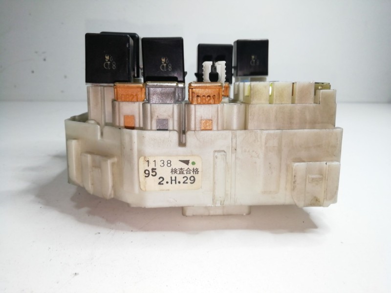 Recambio de caja reles / fusibles para toyota rav 4 ii (_a2_) 1.8 (zca25_, zca26_) referencia OEM IAM 8272142020  