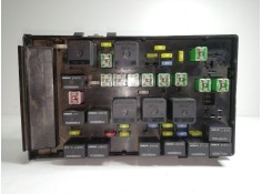 Recambio de caja reles / fusibles para chrysler voyager (rg) 2.5 crd cat referencia OEM IAM P04727458AC  