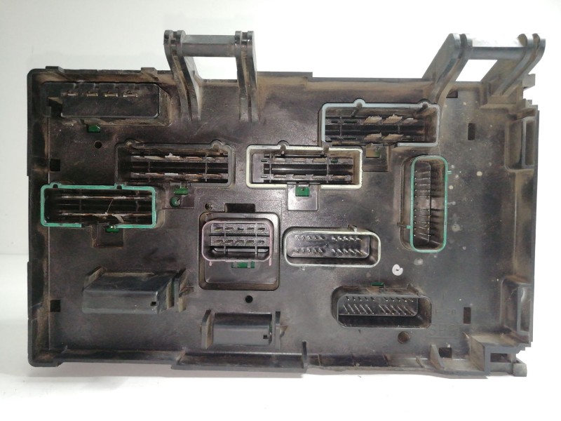 Recambio de caja reles / fusibles para chrysler voyager (rg) 2.5 crd cat referencia OEM IAM P04727458AC  