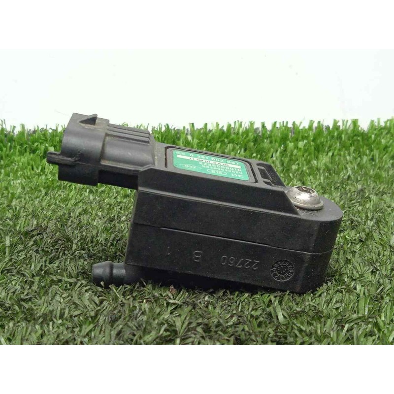 Recambio de sensor para renault trafic caja cerrada (ab 4.01) 2.0 dci diesel fap cat referencia OEM IAM 0281002997-8200843680 3.