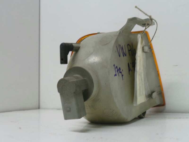 Recambio de piloto delantero izquierdo para volkswagen polo berlina (6n1) referencia OEM IAM  AMBAR 