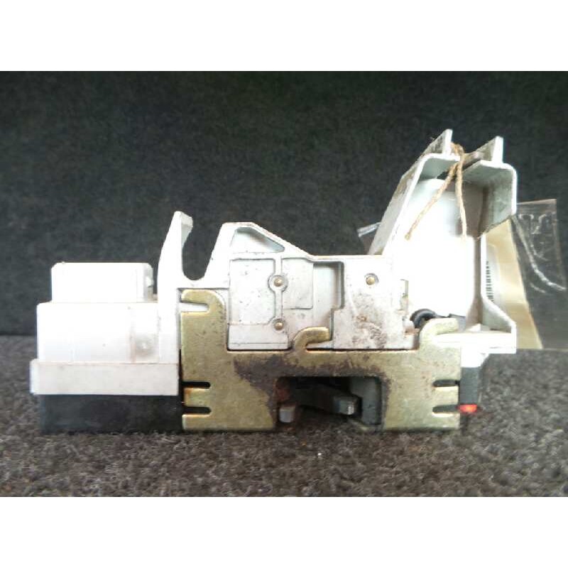 Recambio de cerradura puerta trasera izquierda para peugeot 307 (s1) 1.6 16v cat referencia OEM IAM 9137A0  