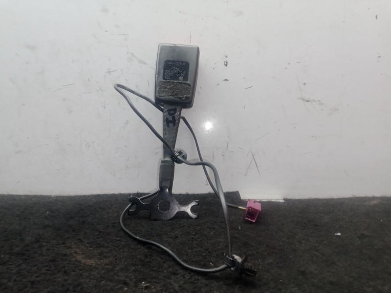 Recambio de enganche cinturon delantero izquierdo para ford mondeo iv (ba7) 1.6 tdci referencia OEM IAM 7G9N61209AF  