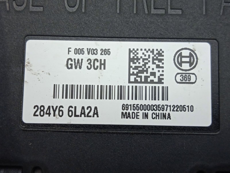Recambio de modulo electronico para dacia spring ev (b6m1) referencia OEM IAM 284Y66LA2A-F005V03265 BOSCH GW3CH
