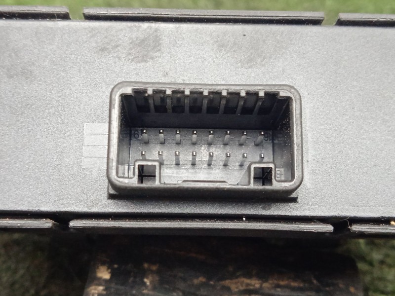 Recambio de modulo electronico para dacia spring ev (b6m1) referencia OEM IAM 284Y66LA2A-F005V03265 BOSCH GW3CH