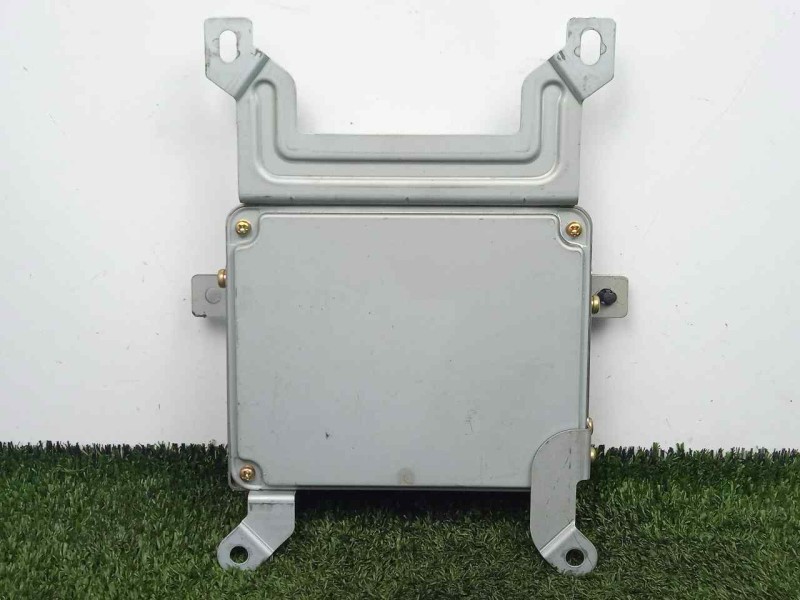 Recambio de centralita motor uce para mazda premacy (cp) 2.0 turbodiesel cat referencia OEM IAM 2758005921-RF4W18881B DENSO 