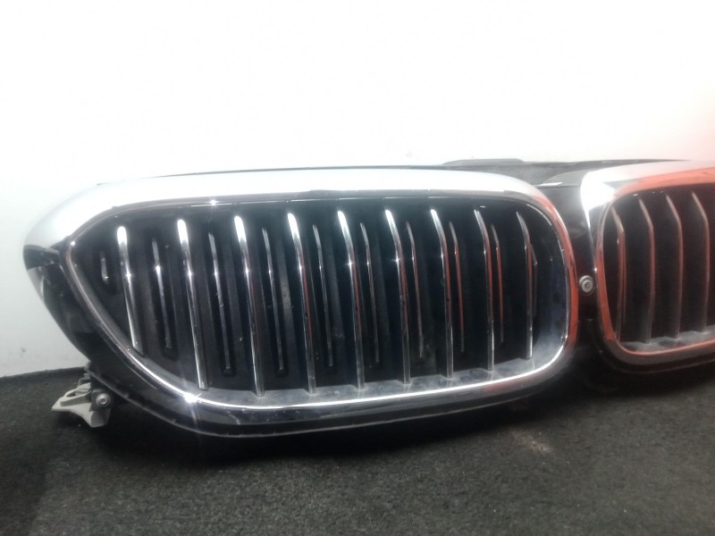 Recambio de rejilla paragolpes delantero para bmw 5 (g30, f90) 520 d referencia OEM IAM 18715610  