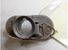 Recambio de piloto lateral izquierdo para renault kangoo 1.5 blue dci diesel fap referencia OEM IAM 8200257684 MONTAJE AMBOS.LAD 2