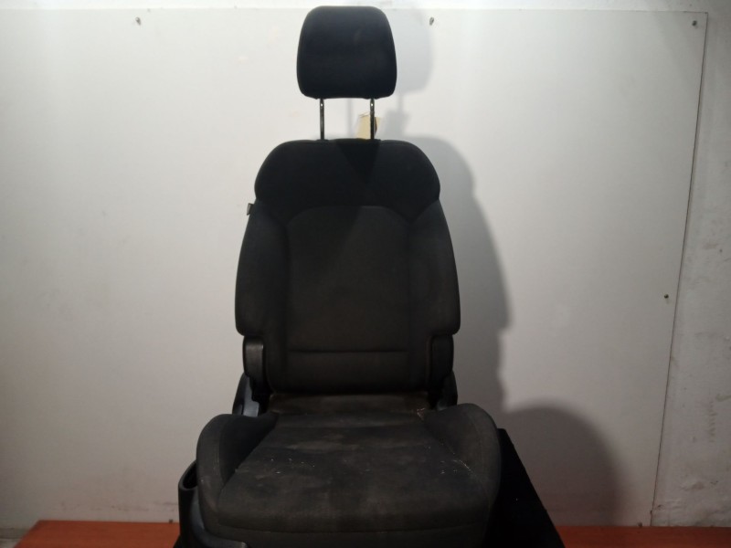 Recambio de asiento delantero derecho para kia carens iv 1.7 crdi referencia OEM IAM NOTIENE  