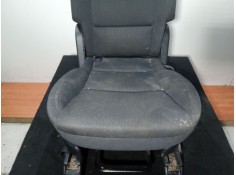 Recambio de asiento trasero medio para kia carens iv 1.7 crdi referencia OEM IAM NOTIENE   2