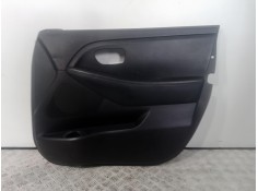 Recambio de guarnecido puerta delantera derecha para kia carens iv 1.7 crdi referencia OEM IAM 82325A4001WK NEGRO 