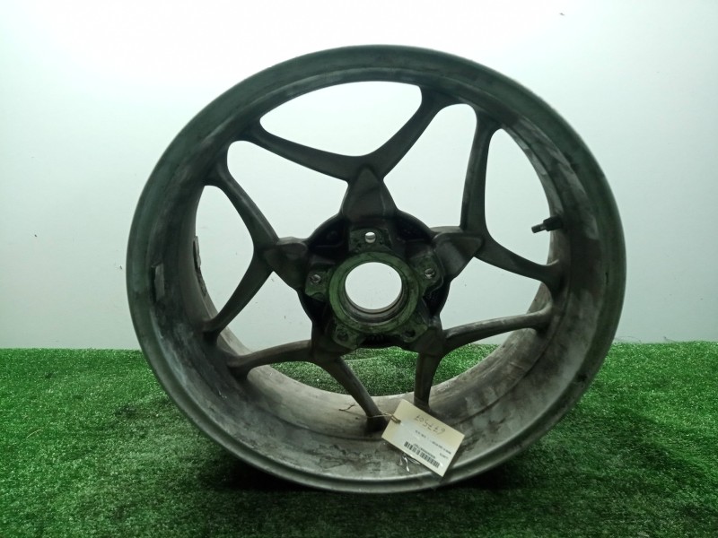 Recambio de llanta para bmw r 1200 rt/st referencia OEM IAM 768306907-52191755 K26 - 05-10 TRASERA - 17 ´´ PULGADAS