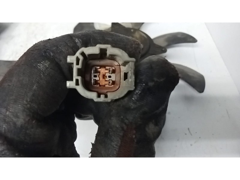 Recambio de electroventilador para nissan x-trail (t30) 2.2 dci diesel cat referencia OEM IAM   4.CABLES