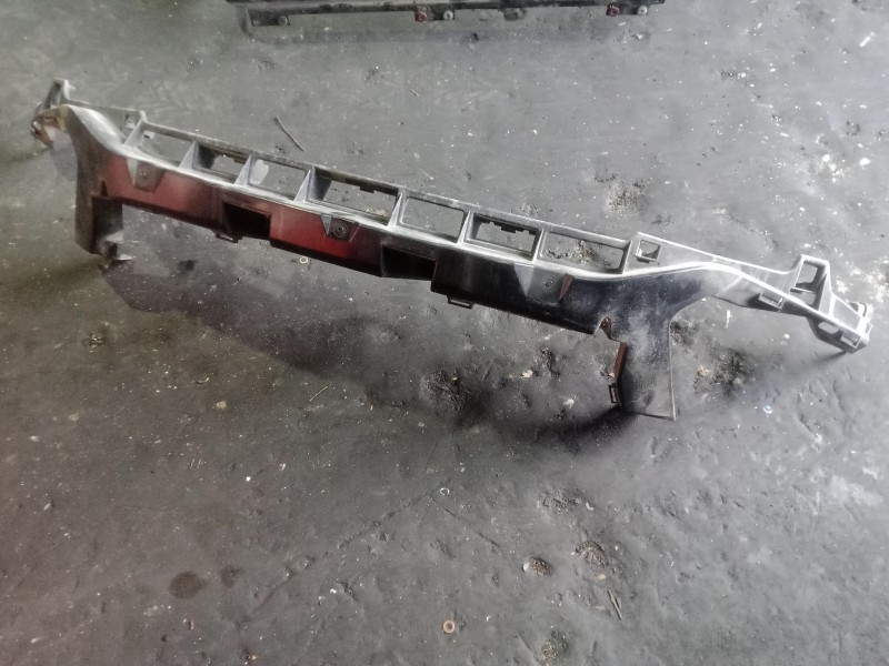 Recambio de travesaño superior para ford kuga (cbv) 2.0 tdci cat referencia OEM IAM   