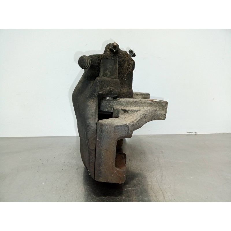 Recambio de pinza freno delantera derecha para audi a6 berlina (4b2) 2.5 v6 24v tdi referencia OEM IAM 885-062-57 ATE 885 - 062 