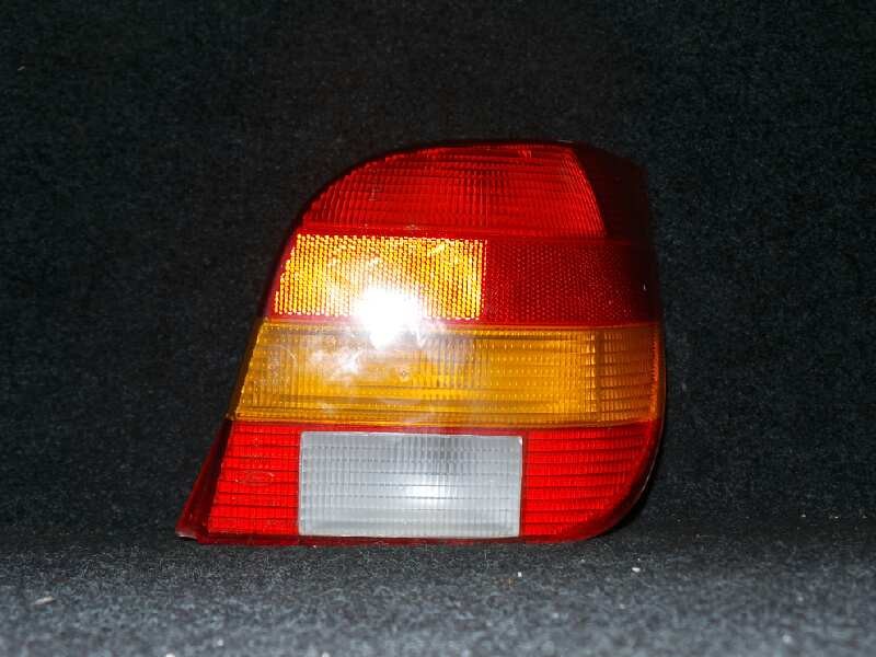 Recambio de piloto trasero derecho para ford fiesta berl./courier 1.3 cat (endura-e) referencia OEM IAM  FIESTA.90 