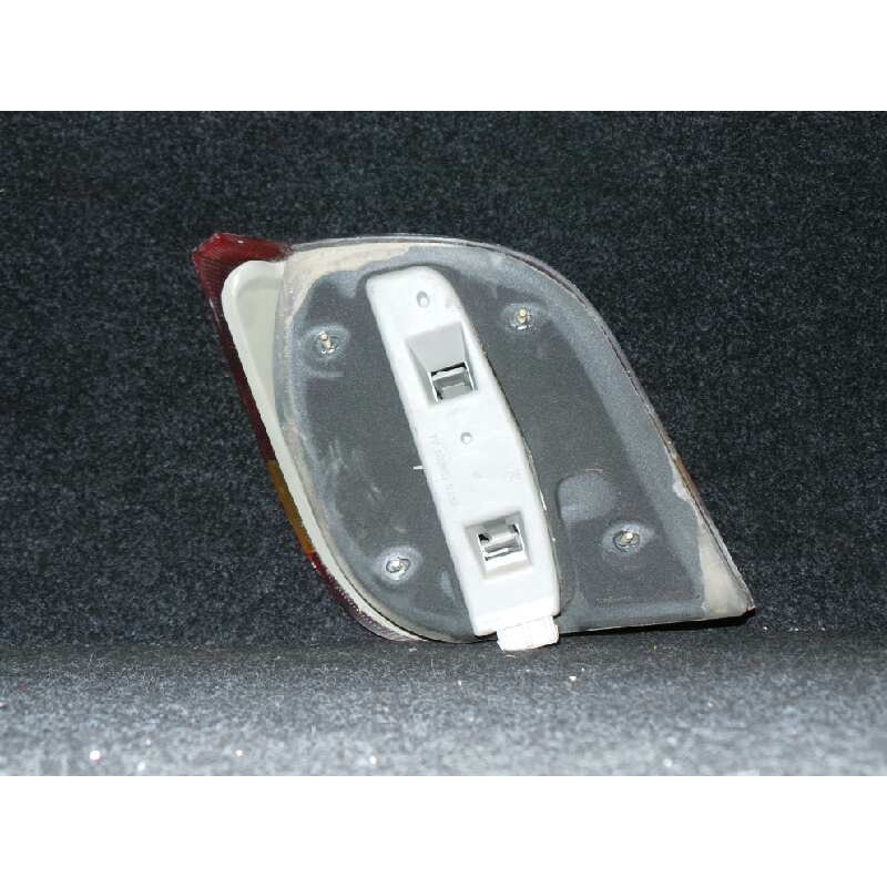 Recambio de piloto trasero derecho para ford fiesta berl./courier 1.3 cat (endura-e) referencia OEM IAM  FIESTA.90 