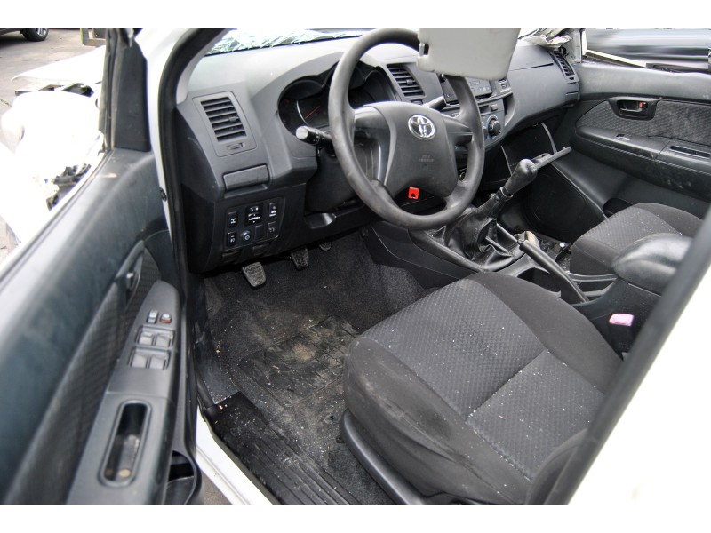 toyota hilux vii pick-up (_n1_, _n2_, _n3_) del año 2014