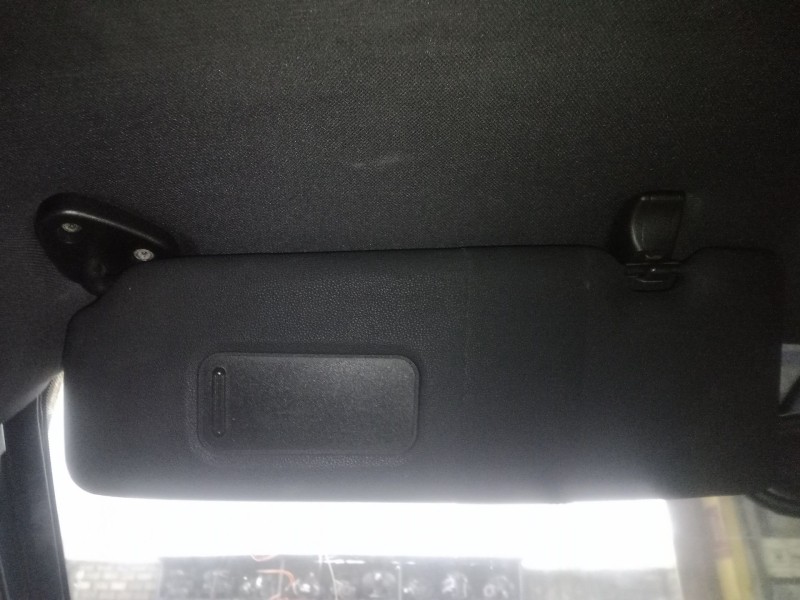 Recambio de parasol izquierdo para bmw 1 (e81) 116 d referencia OEM IAM   