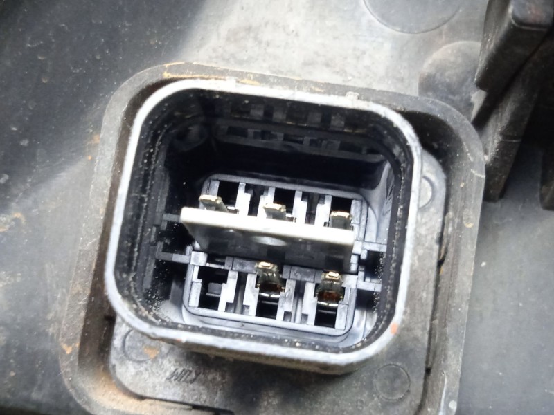 Recambio de faro derecho para hyundai santa fé i (sm) 2.0 crdi 4x4 referencia OEM IAM SINREFERENCIA  TRANSPARENTE