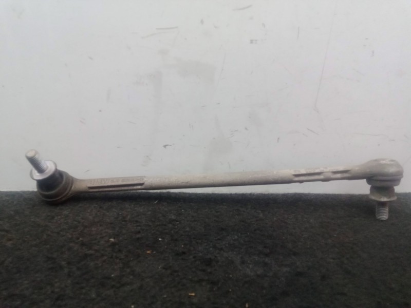 Recambio de bieleta estabilizadora delantera derecha para bmw 1 (e81) 116 d referencia OEM IAM 3135676593403-20199310  