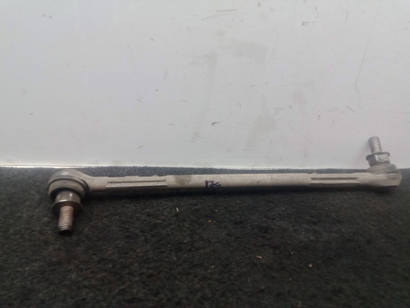 Recambio de bieleta estabilizadora delantera izquierda para bmw 1 (e81) 116 d referencia OEM IAM 3135676593303-20199310  