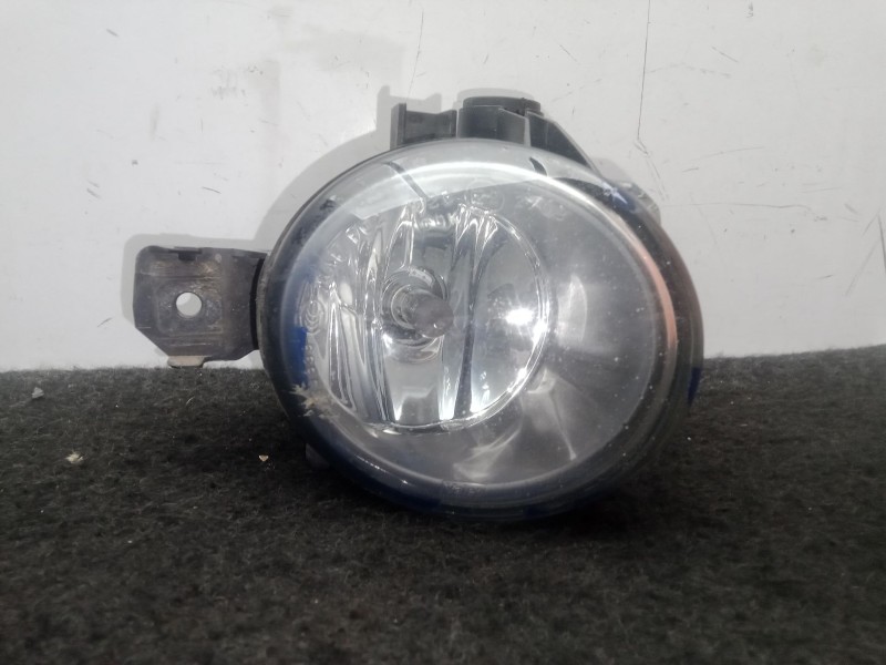 Recambio de faro antiniebla derecho para bmw 1 (e81) 116 d referencia OEM IAM 89203662RH-6317783750203  VALEO