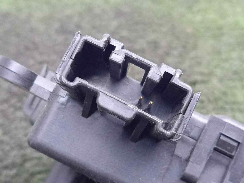 Recambio de motor apertura trampillas climatizador para mazda 6 kombi ()(.2012) 2.2 turbodiesel cat referencia OEM IAM KD4561B60