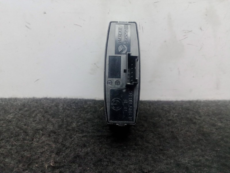 Recambio de warning para bmw 1 (e81) 116 d referencia OEM IAM 6131694560303-694560303-549529100 6 PINES VIMERCATI