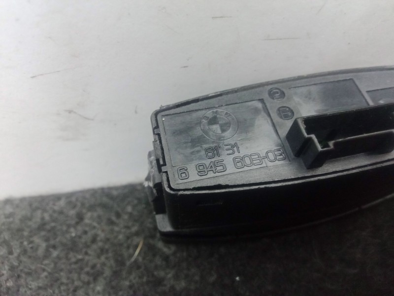 Recambio de warning para bmw 1 (e81) 116 d referencia OEM IAM 6131694560303-694560303-549529100 6 PINES VIMERCATI