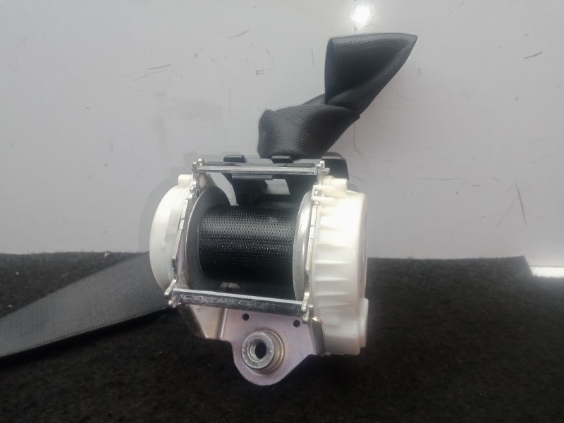 Recambio de cinturon seguridad delantero derecho para bmw 1 (e81) 116 d referencia OEM IAM 34003268D-S29138246  