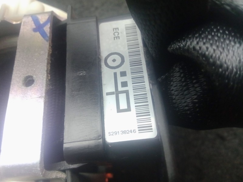 Recambio de cinturon seguridad delantero derecho para bmw 1 (e81) 116 d referencia OEM IAM 34003268D-S29138246  