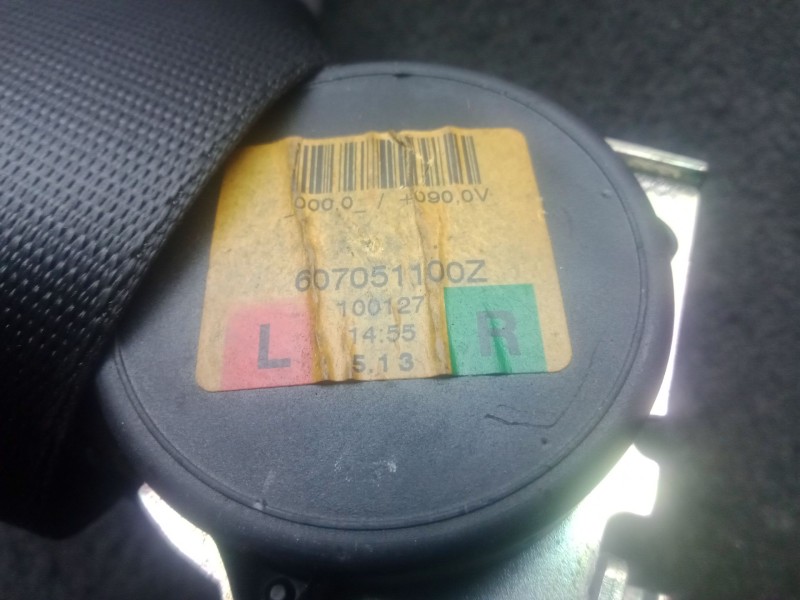 Recambio de cinturon seguridad trasero izquierdo para bmw 1 (e81) 116 d referencia OEM IAM 607051100Z  