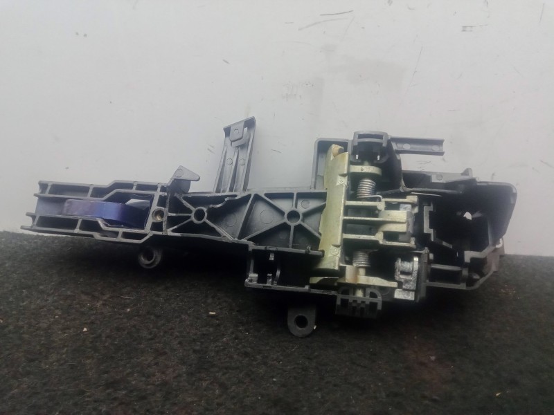 Recambio de maneta exterior delantera derecha para bmw 1 (e81) 116 d referencia OEM IAM SINREF AZUL MARINO 