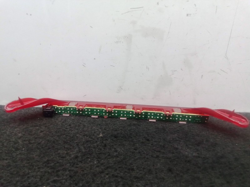 Recambio de luz central de freno para bmw 1 (e81) 116 d referencia OEM IAM 63256924673-2DA00895700  